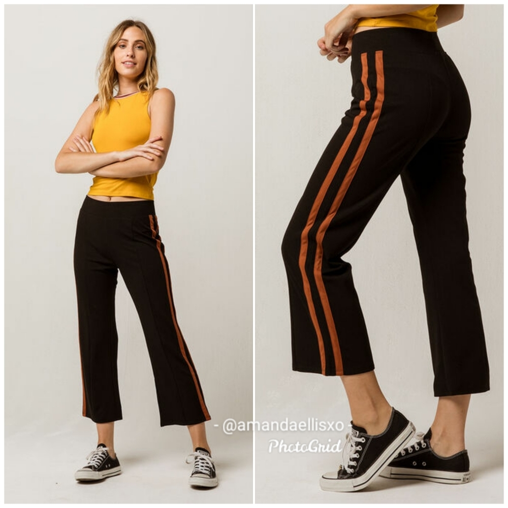 Sky And Sparrow Stripe Flared Crop Pants